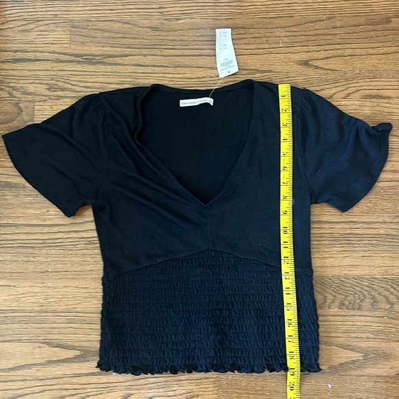 Abercrombie & Fitch short sleeve angel sleeve smock bottom top Black Size S New - Picture 7 of 9